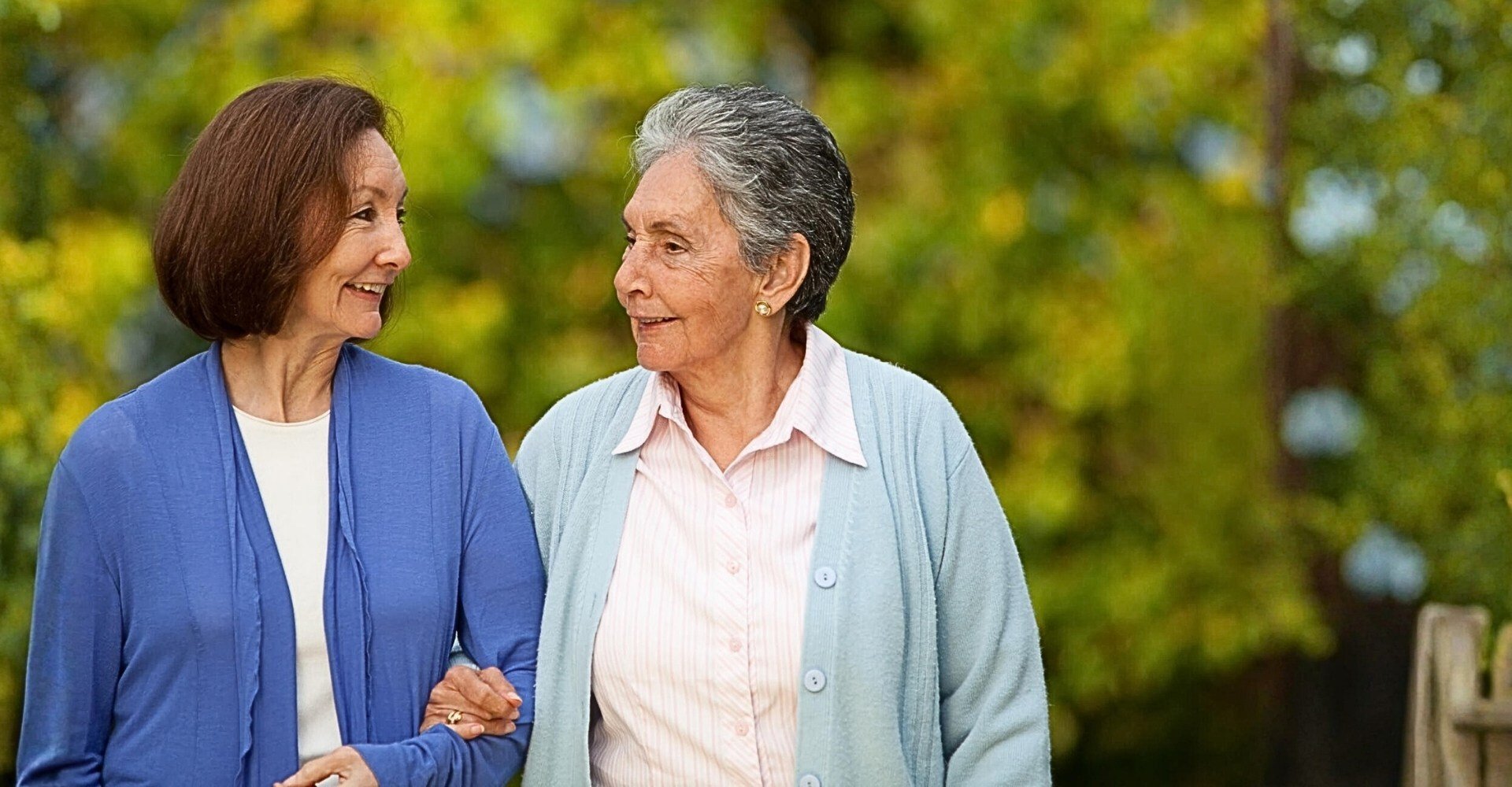 Two older ladies outside 1920